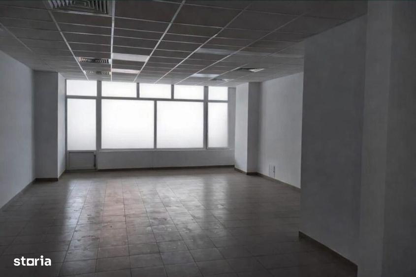 Spațiu comercial, de 74 mp, în Zorilor