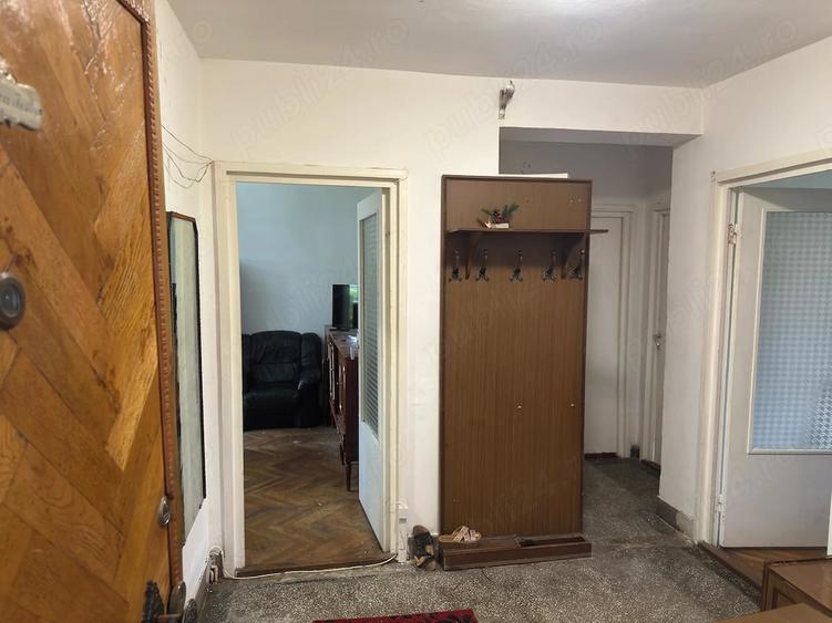Apartament cu 3 camere decomandat în Ultracentral