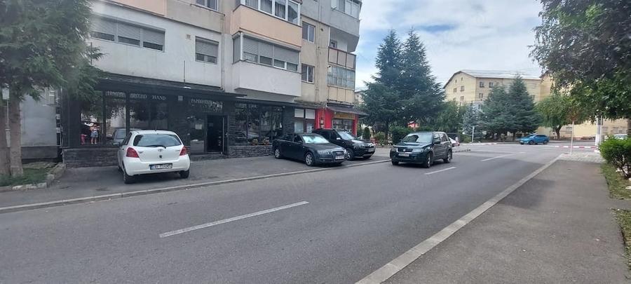Spațiu comercial, de 100 mp, în Central