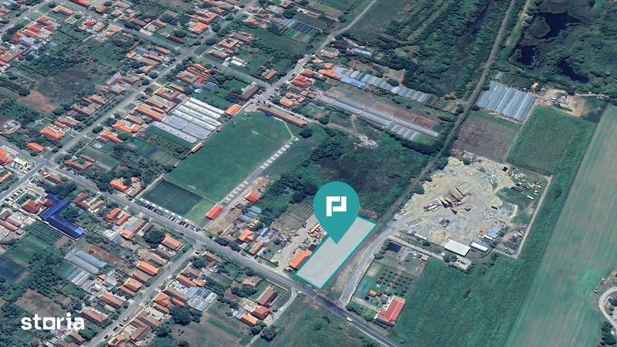 Teren de 2700 mp, în Central