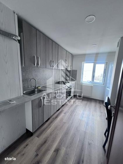 Apartament cu 3 camere decomandat în Soarelui