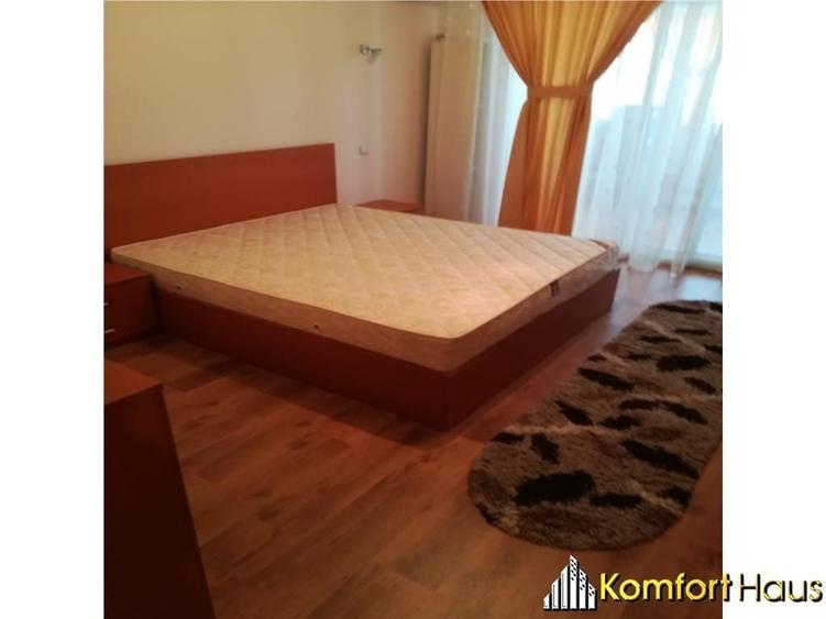 Apartament cu 3 camere decomandat în Ștefan cel Mare
