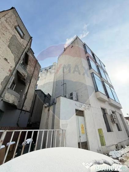 De vanzare in zona Unirii-Spa?iu de birouri de 1,650mp - 14