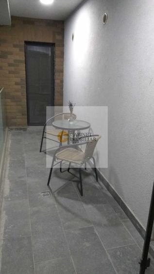 Apartament cu 2 camere decomandat în Politehnica