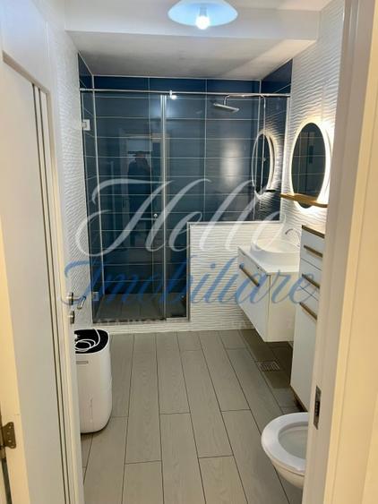 Apartament de vanzare semidecomandat ,3 camere 65,63 mp , zona  Vivo - 9