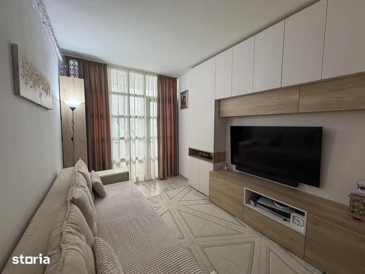 Apartament cu 2 camere în Podu Roș