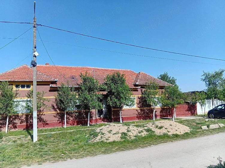 Casă cu Teren 1500 Mp în Șomoșcheș
