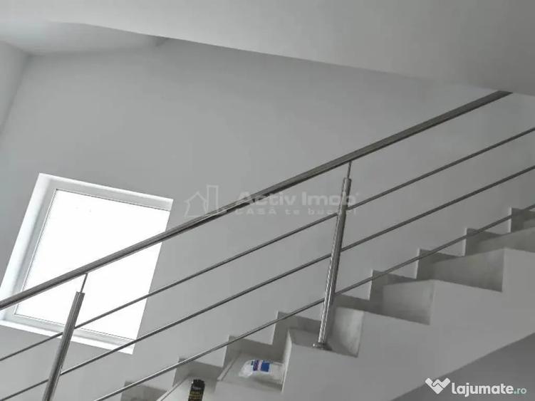 Casă cu 4 camere cu Teren 200 Mp în Prelungirea Ghencea