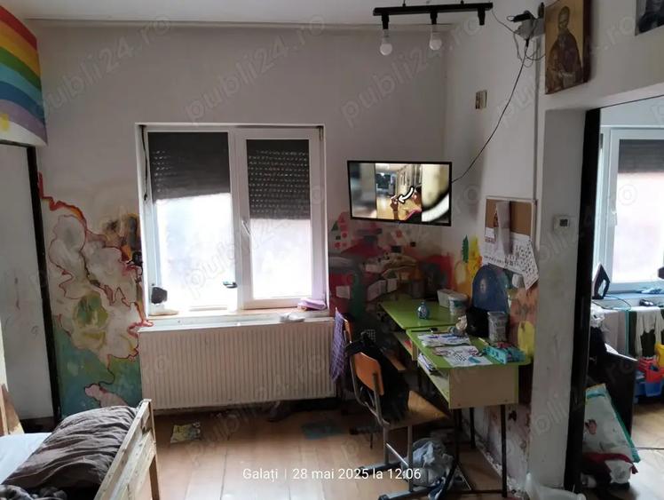Casă cu 4 camere în Central