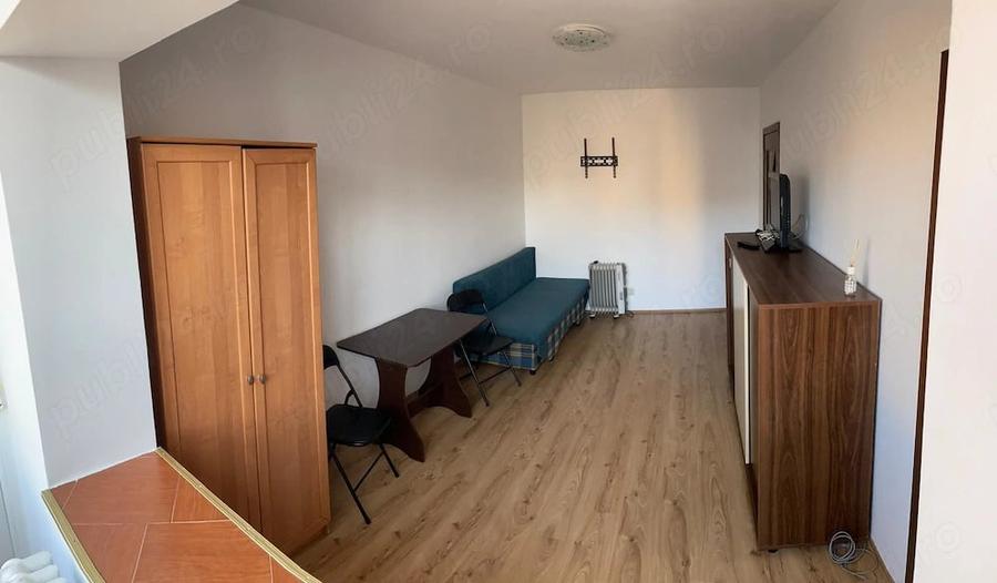Garsonieră decomandată în Micălaca