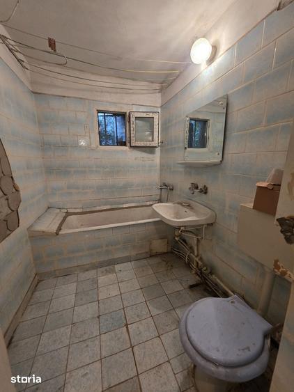 Apartament cu 3 camere decomandat în Dorobanți