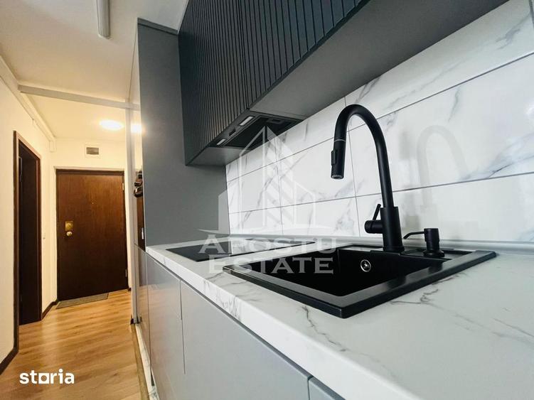 Apartament cu 3 camere, mobilat în Micălaca