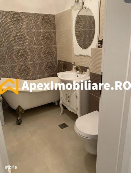 Apartament cu 3 camere decomandat în Decebal