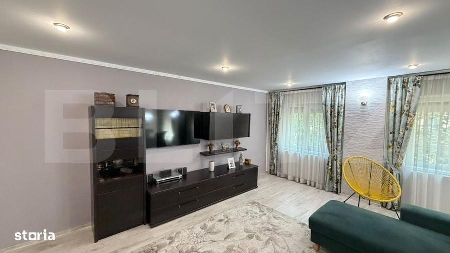 Apartament cu 3 camere decomandat în Central