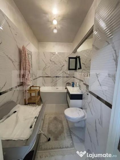 Apartament cu 3 camere decomandat în Obcini