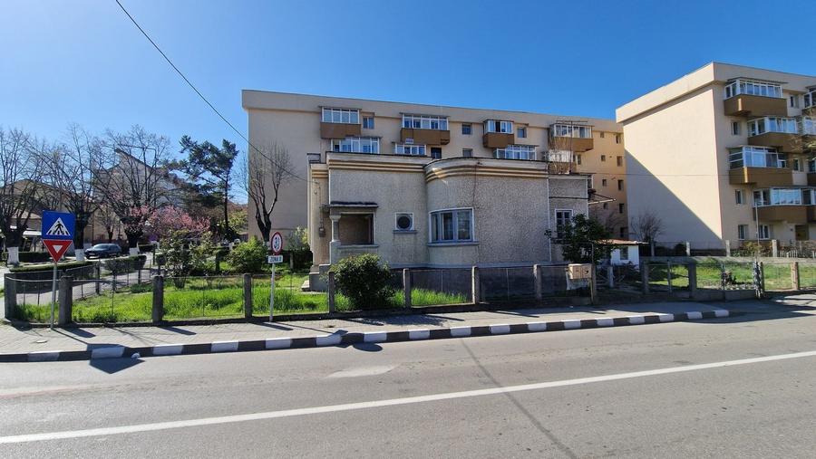 Casă cu 3 camere în Central