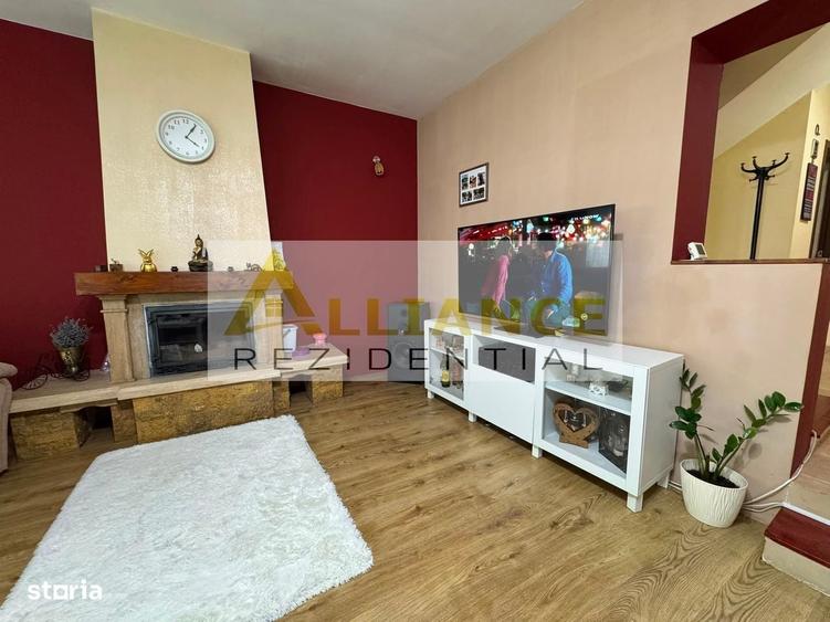 Casă cu 4 camere cu Teren 1086 Mp în Frumușani