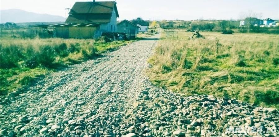 Teren de 400 mp, în Central