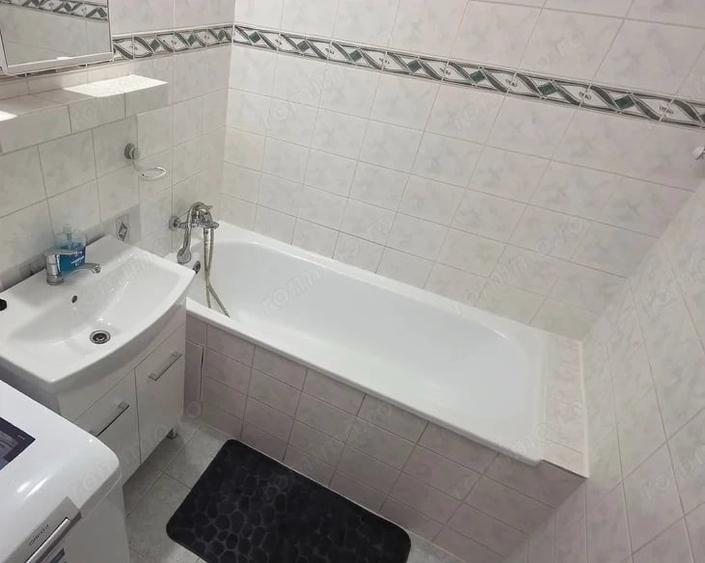 Garsonieră decomandată în Bartolomeu