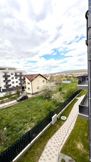 Apartament 2 camere, CF disponibil, spații verzi 1900 mp, retras de la strada - 7