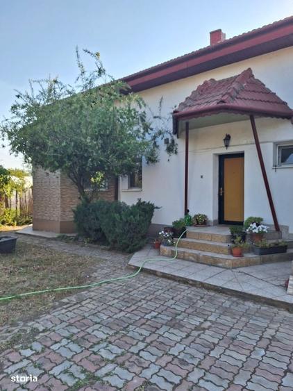 Casă cu 4 camere în Chișoda