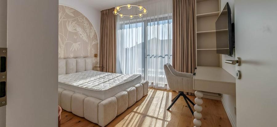 Duplex cu 5 camere cu Canalizare în Sisești