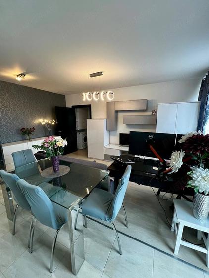 Apartament cu 2 camere decomandat în Bucium