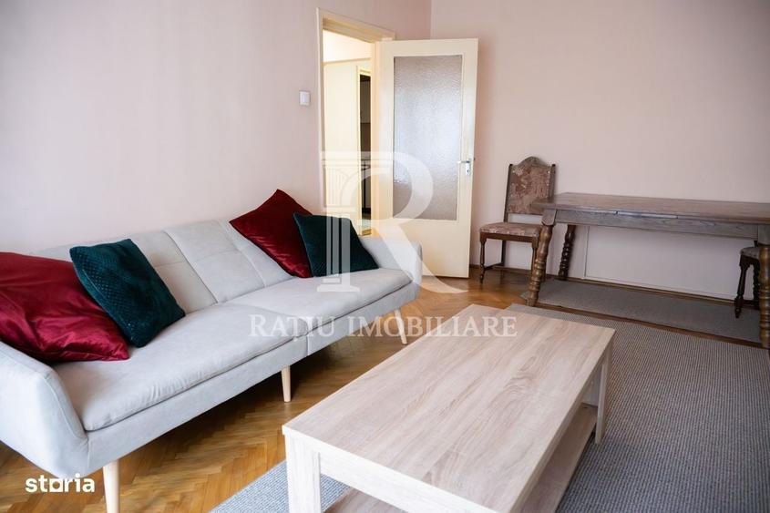 Apartament cu 3 camere decomandat în Central