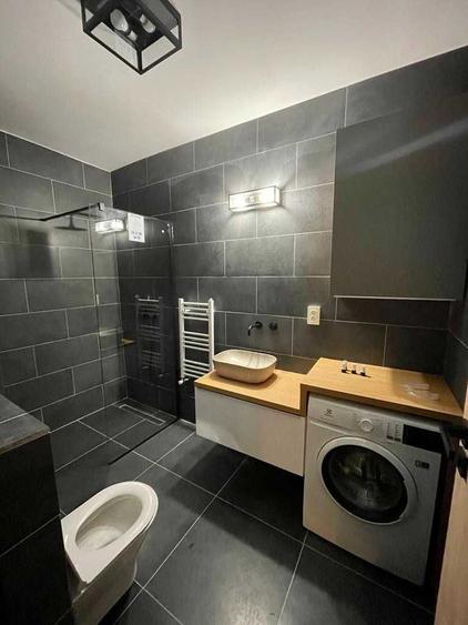Apartament cu 2 camere semidecomandat în Borhanci