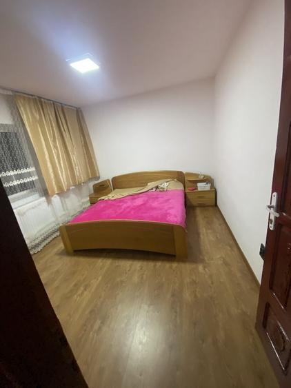 Apartament cu 3 camere în Căteasca