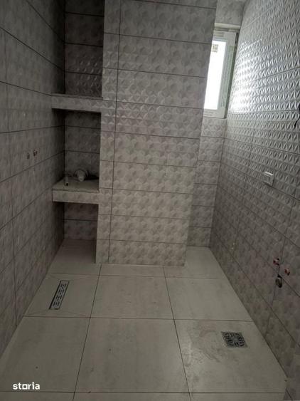 Apartament cu 3 camere în Albești
