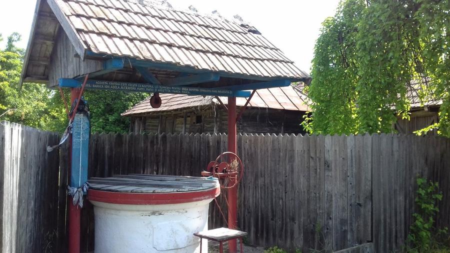 Casă cu 4 camere în Strejești
