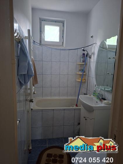 Apartament cu 2 camere semidecomandat în Dunărea