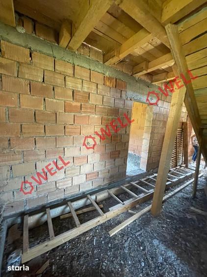 Casă cu 5 camere cu Teren 4499 Mp în Vâlcele