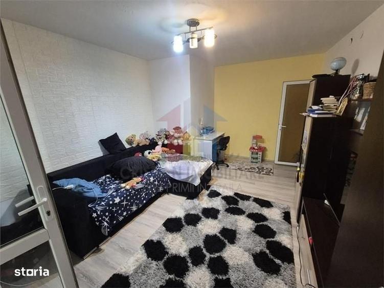 PARTER apartament 1 camera transformat in 2 camere - 2