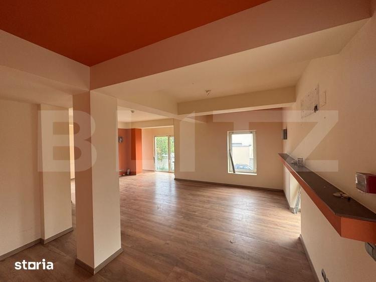 Spațiu comercial, de 270 mp, în Central