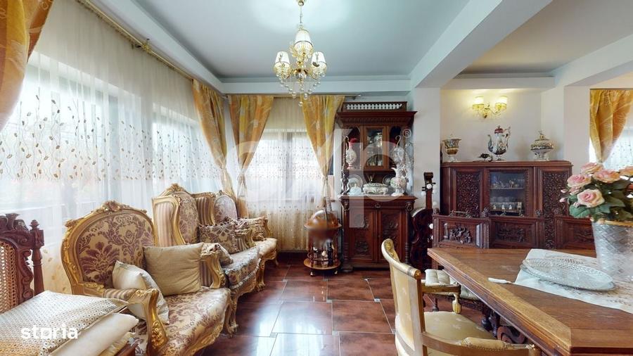 Casă cu 4 camere decomandat în Barcanele