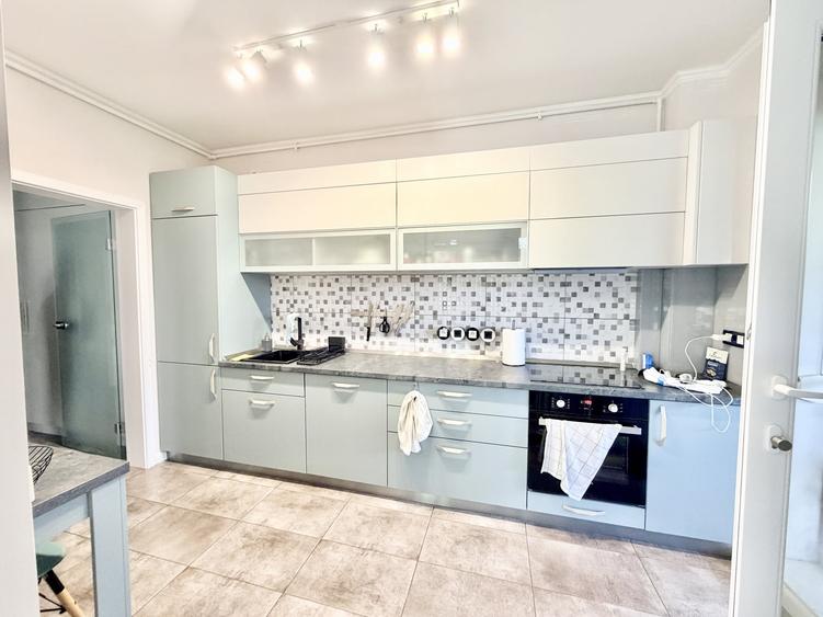 Apartament cu 2 camere decomandat, mobilat în Lipovei