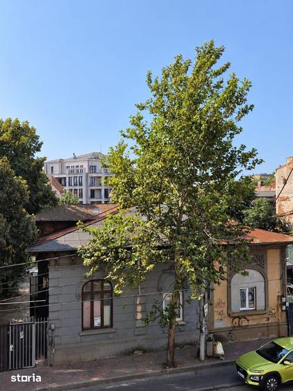 Apartament cu 2 camere decomandat în Centrul Civic
