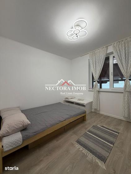 Casă cu 4 camere semidecomandat cu Teren 430 Mp în Biharia