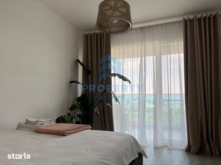 Apartament cu 2 camere semidecomandat, mobilat în Tei