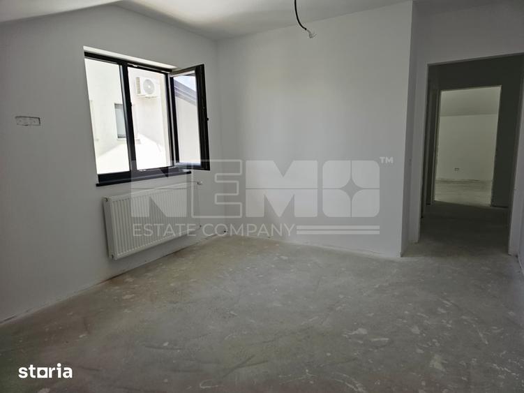 Apartament cu 3 camere în Curtești