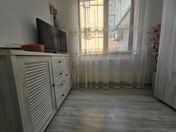 Apartament cu 2 camere decomandat, mobilat în Gara de Nord