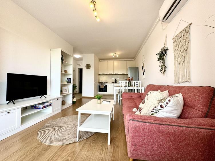 Apartament cu 2 camere decomandat, mobilat în Lipovei