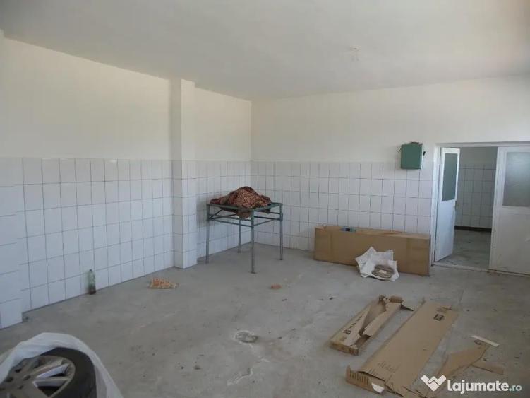 Casă cu 4 camere cu Teren 1400 Mp în Jariștea