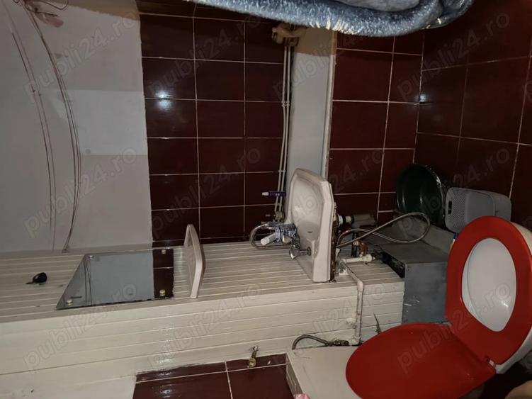 Garsonieră decomandată în Central