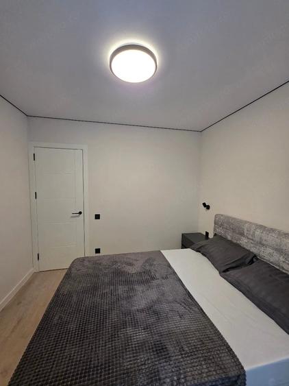 Apartament cu 2 camere decomandat în Politehnica
