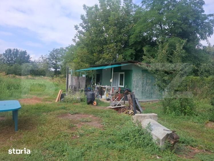 Teren de 3283 mp, în Central