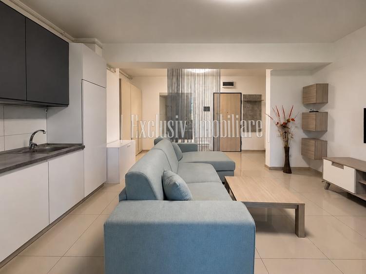Apartament cu 2 camere semidecomandat în City Park Mall