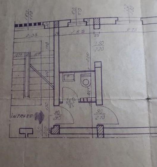 Apartament cu 2 camere nedecomandat în Podu Roș